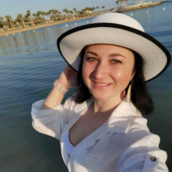 Оксана Кравцова Выпускник ВИВТ